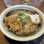 Chuka Soba Bunshiro Namioka Ten - 中華そば 800円