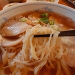 青竹手打ちラーメン龍亭 - 料理写真:麺もスープも本場佐野ラーメン 美味しい！