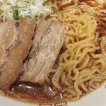 大衆食堂 てんぐ大ホール - 麺とチャーシュー