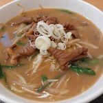 ラーメンレストラン ぐるめん - 料理写真:もつ煮込み味噌ラーメン