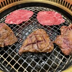 Yakiniku Aji Doraku - 