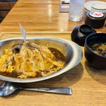 Taishu Shokudo Tengu Dai Hall Ichihara Goi Ten - 洋食の定番・デミグラオムライス