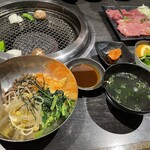 Tsuru Ushi Yakiniku Ootaya Kobe Motomachi Ten - 