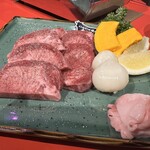 にんにく焼肉幸太郎 - 