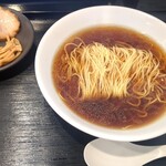 麺場 大川 - 料理写真:醬油かけラーメン＋小トッピング¥700