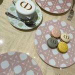 CAFE DIOR by LADUREE - 