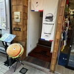 LUXE BURGERS & Sunny's Table Asakusa Ten - 