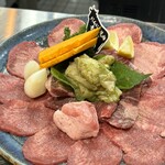 にんにく焼肉幸太郎 - 