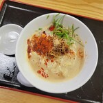 担々麺の店 まるたん。 - ◆「金胡麻味噌担々麺」太麺(4辛)