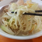 浜ちゃんぽん 北福 - 麺も多い！