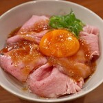 麺童豊香 - ローストポーク丼