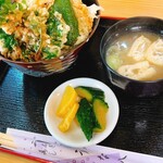 うな八 - 料理写真:上天丼