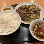 銘菜館 - 牛肉のオイスターソース炒め定食