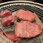 Sumibi Yakiniku Fuku Warai 2 - 