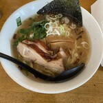 ラーメン 浜ねっこ - 料理写真:鶏塩そば 800円