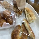 内田パン - 料理写真: