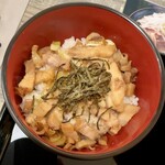 Edomae Tachigui Niku Soba Niku Udon Nojirou - 「小チャーシュー丼」(350円)