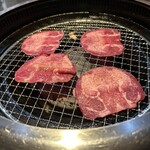 Yakiniku Suehiro Kan Wako Honcho Ten - 