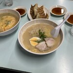 中華料理 宝来 - 