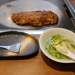 なにわもんじゃ鉄板焼 ひとへら - どろ牛すじネギこんと和風だし