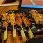 卓上レモンサワー＆ハイボール 焼鳥食べ放題 乾杯500酒場 新橋店 - 