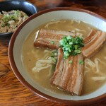 Okinawa Soba Senmon Ten Maruchi Chatan Ten - 