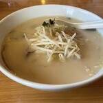 Chinese Koka Ro - 豚骨ラーメン