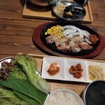 韓国カフェ 鈴虫 - 