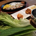 韓国カフェ 鈴虫 - 