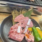 和牛焼肉 駿 - 料理写真: