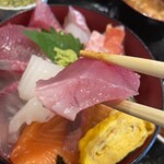 玄海旬魚 居酒屋 こじま - 見よ！この分厚いネタを(笑)