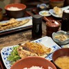 炭火焼専門食処 白銀屋