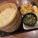 丸亀製麺 - 