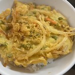 三芳食堂 - 2024/09/11
ラーメンセット 800円
✳︎ラーメン、ミニかき揚げ丼、サラダ、漬物