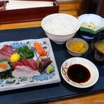 Marumi - 2023年9月　お造り定食【税込980円】評判のやつ