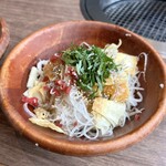 牛角 食べ放題専門店 - 料理写真:大根サラダ