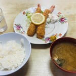 かねまつ食堂 - 料理写真:ジャンボエビフライ定食（半ライス）　JPY 1,450