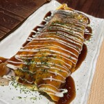 Hiroshima Okonomiyaki Teppan Sakaba Yakitora - とんぺい焼きです