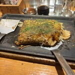 やきやき鉄板グリル ひまわり - 三津浜焼きハーフサイズ