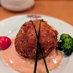 ふか井 - 料理写真:トマトのまるごとフライ 