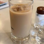 コーヒの店 アキラ - アイスカフェラテ