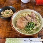 Okinawa Soba Senmon Ten Maruchi Chatan Ten - 