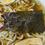 吉祥飯店 - 『醤油ラーメン』の海苔