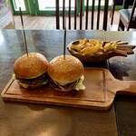 Peninsula Burger - 