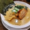 醤油豚骨ラーメン きんいろ