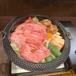 Wagyu Sukiyaki Niku no Hiroshige - 