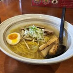 麺屋 日々 - 塩らーめん(850円)です。