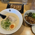 まる万ラーメン - 