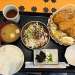 Tonkatsu Katsuya - ☆ロースカツ定食(税込1,200円)