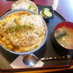 満腹工房 福龍 - 料理写真:カツ丼